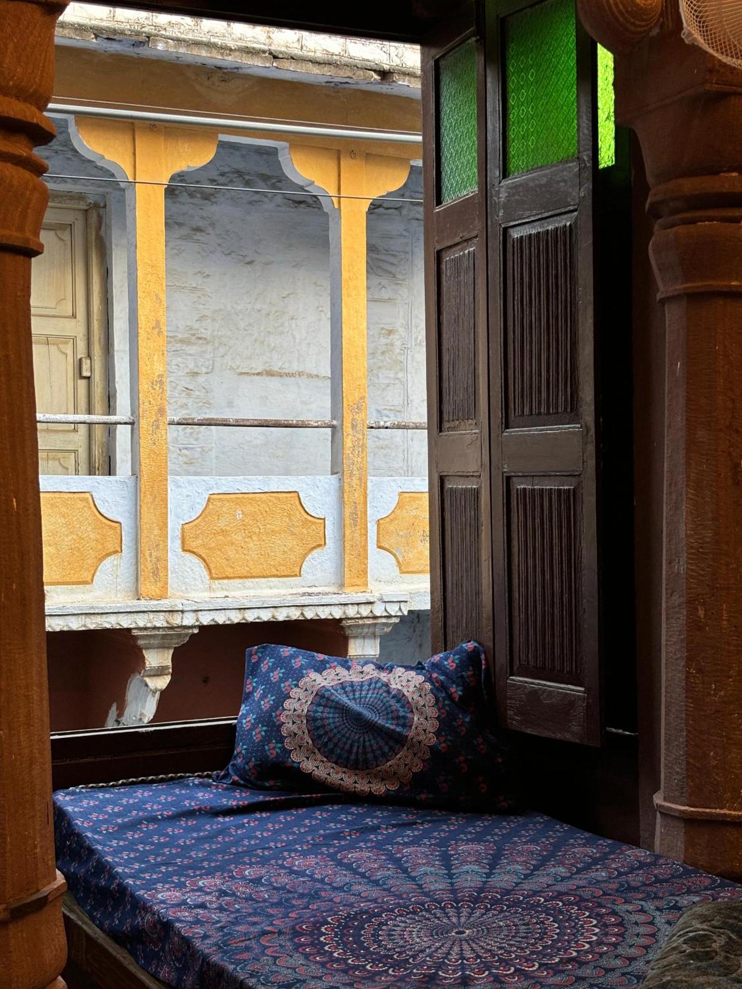 Blabla Hostel Джодпур Екстериор снимка