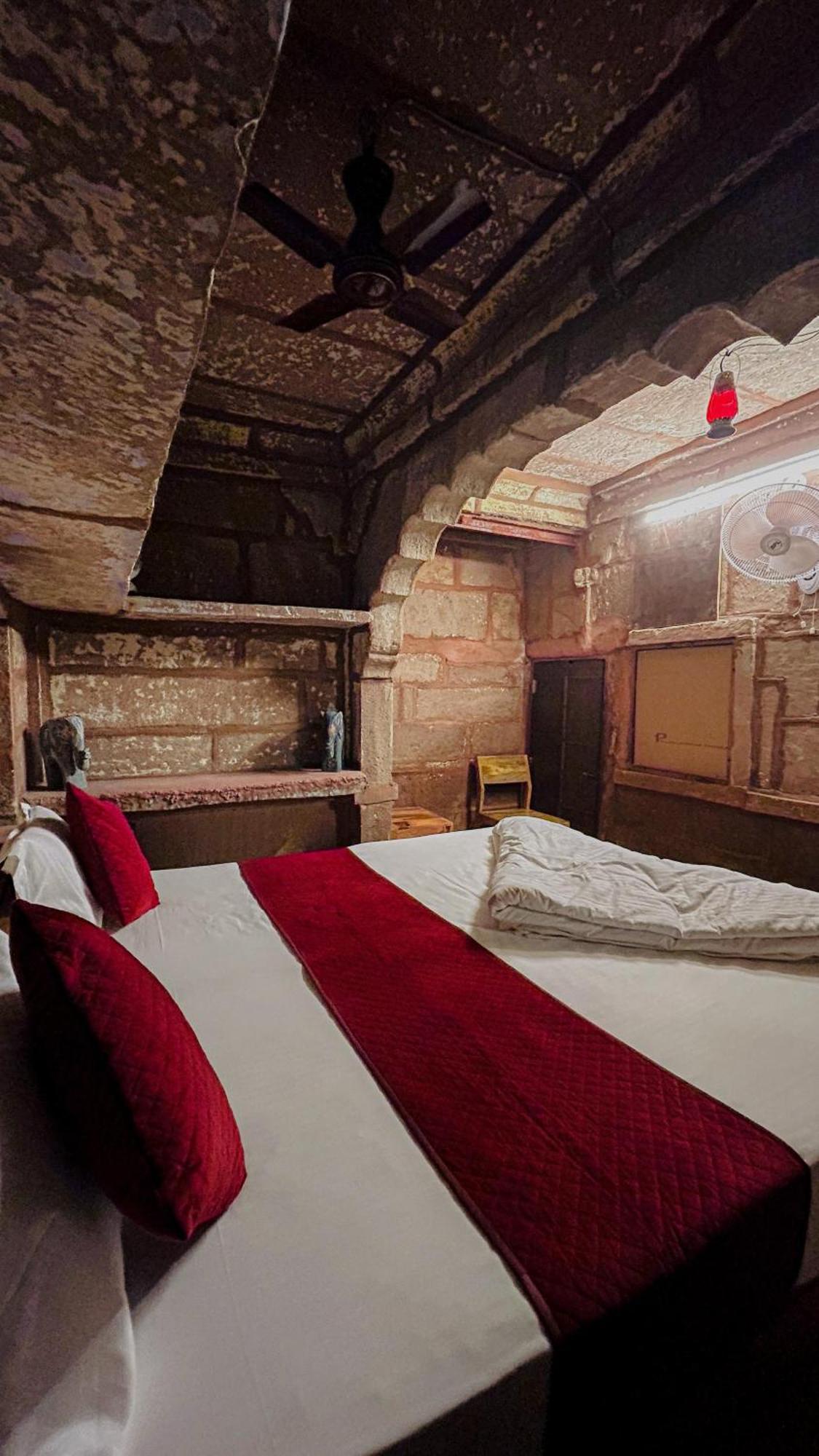 Blabla Hostel Джодпур Екстериор снимка
