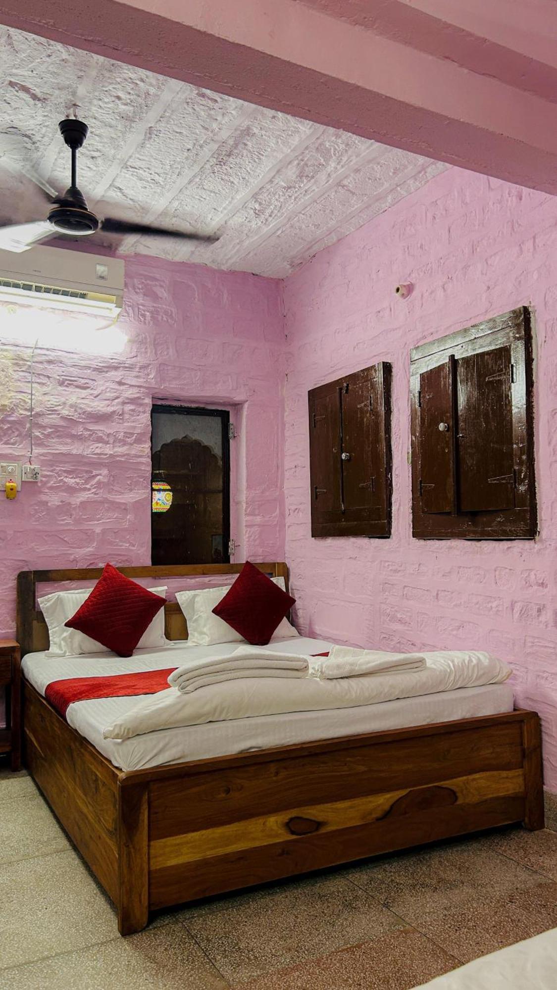 Blabla Hostel Джодпур Екстериор снимка