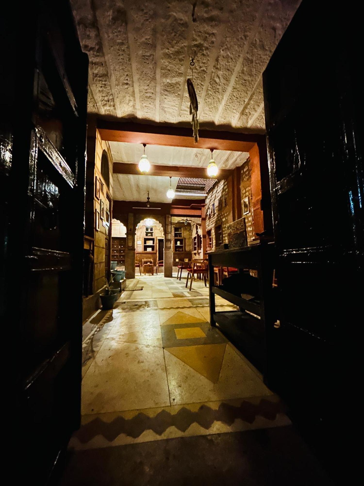 Blabla Hostel Джодпур Екстериор снимка