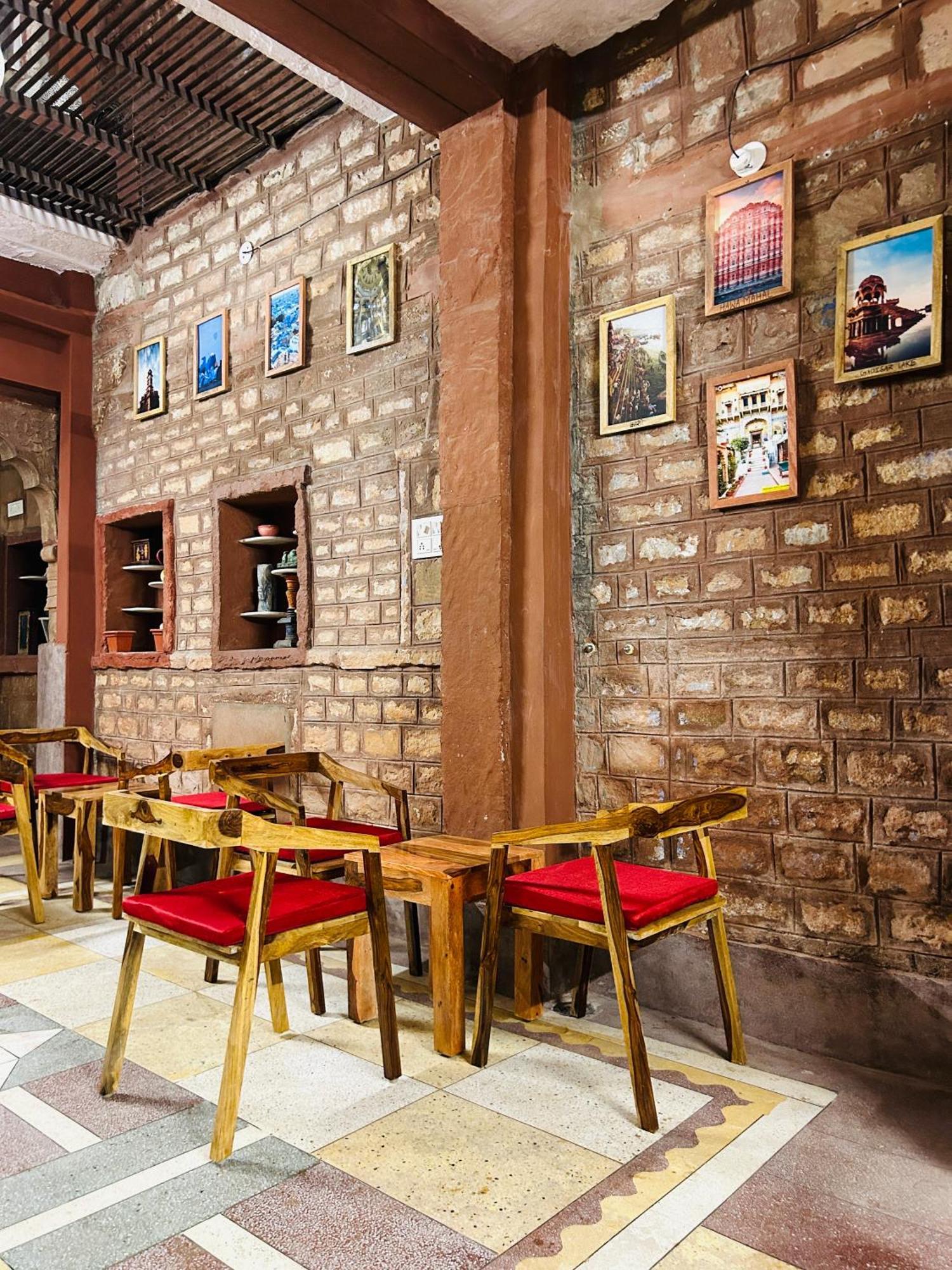 Blabla Hostel Джодпур Екстериор снимка